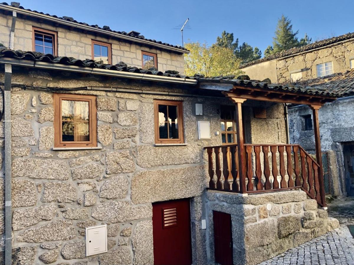 Casa Do Tio Ferreiro Vendégház Sabugueiro  Kültér fotó
